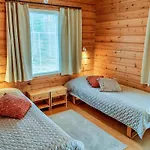 Velho 2 By Interhome