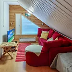 Velho 2 By Interhome