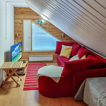 Velho 2 By Interhome